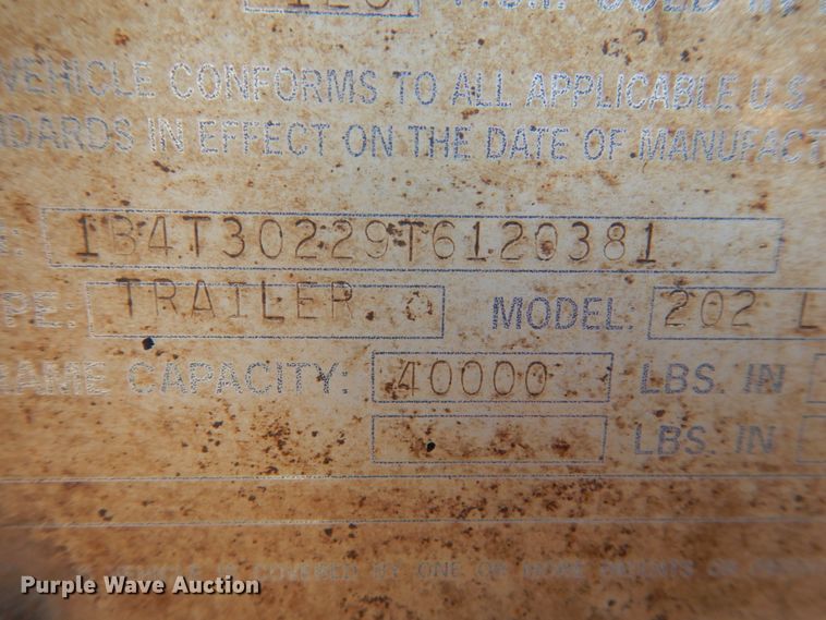 image for item HE9594 1996 Load King 202LT equipment trailer