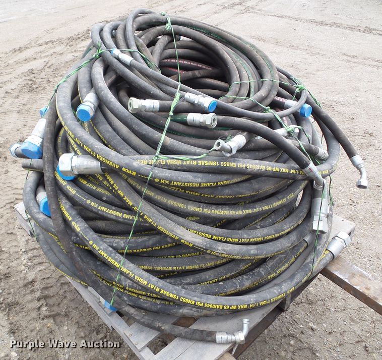 image for item HF9872 Hydraulic hoses