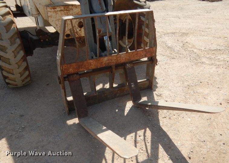 image for item HG9665 Terex SS842  telehandler