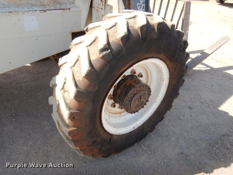 image for item HG9665 Terex SS842  telehandler