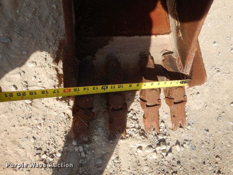 image for item HG9666 2008 Komatsu PC78MR-6  mini excavator