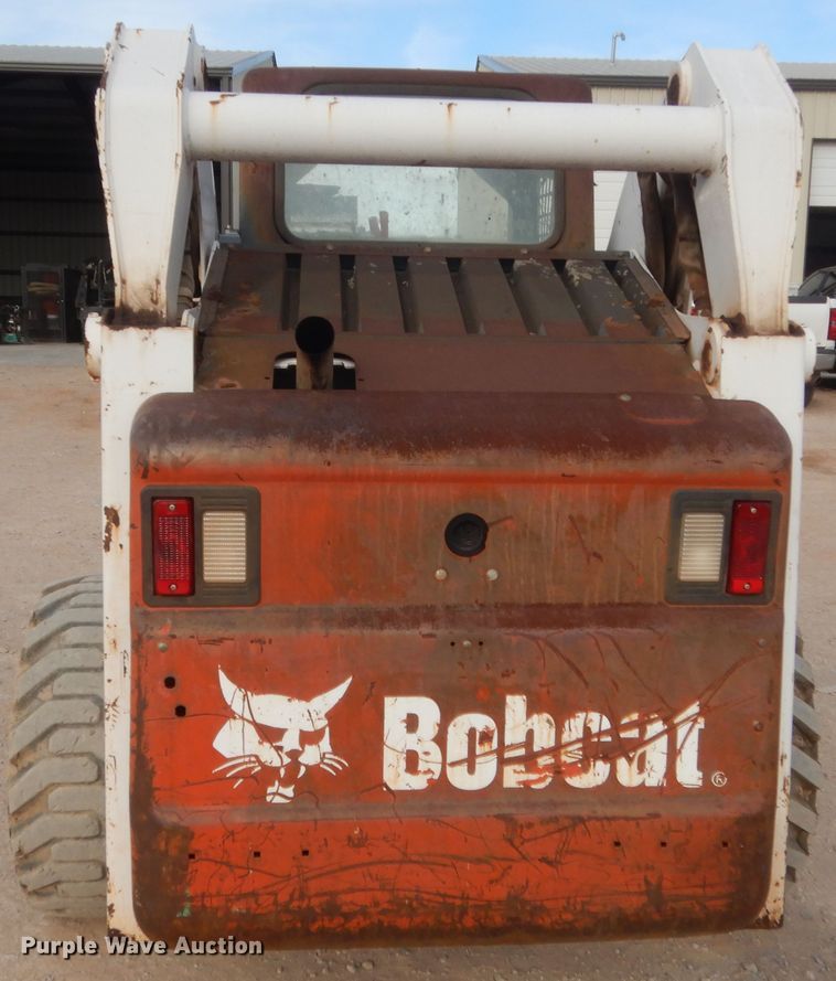 image for item HG9668 2007 Bobcat S250  skid steer loader