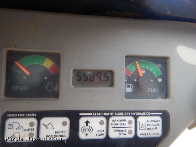 image for item HG9668 2007 Bobcat S250  skid steer loader