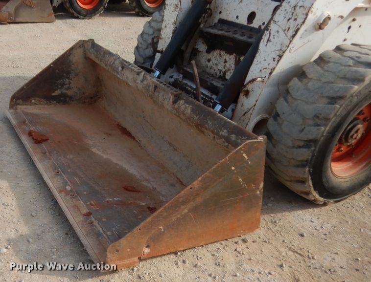 image for item HG9669 2007 Bobcat S250  skid steer loader