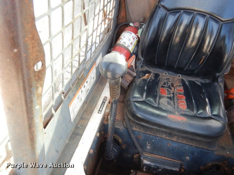 image for item HG9669 2007 Bobcat S250  skid steer loader