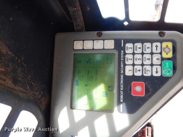 image for item HG9669 2007 Bobcat S250  skid steer loader