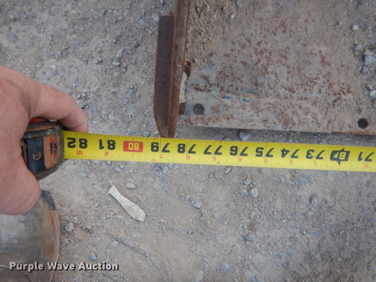 image for item HG9670 2007 Bobcat S250  skid steer loader