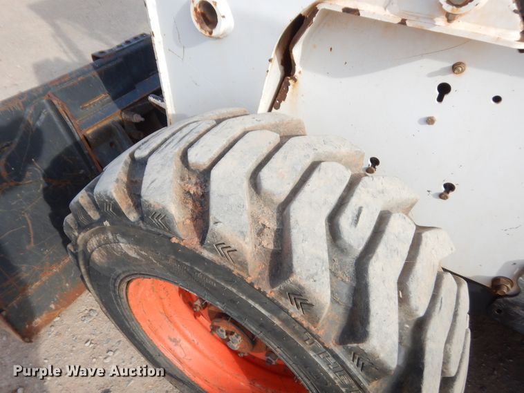 image for item HG9670 2007 Bobcat S250  skid steer loader