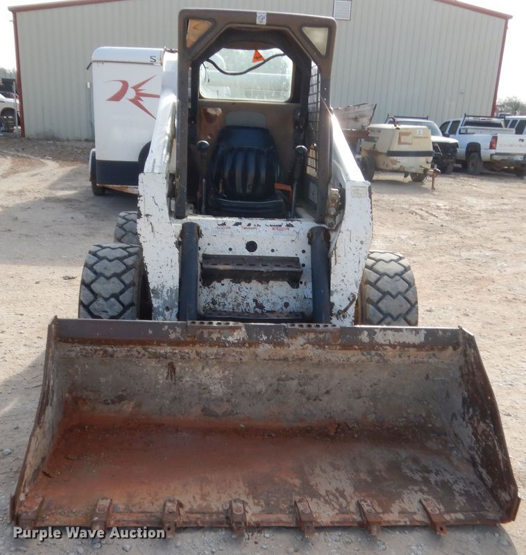 image for item HG9673 2007 Bobcat S250  skid steer loader