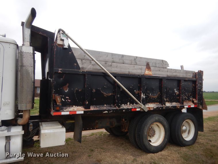 image for item HG9704 1991 International 9400  dump truck