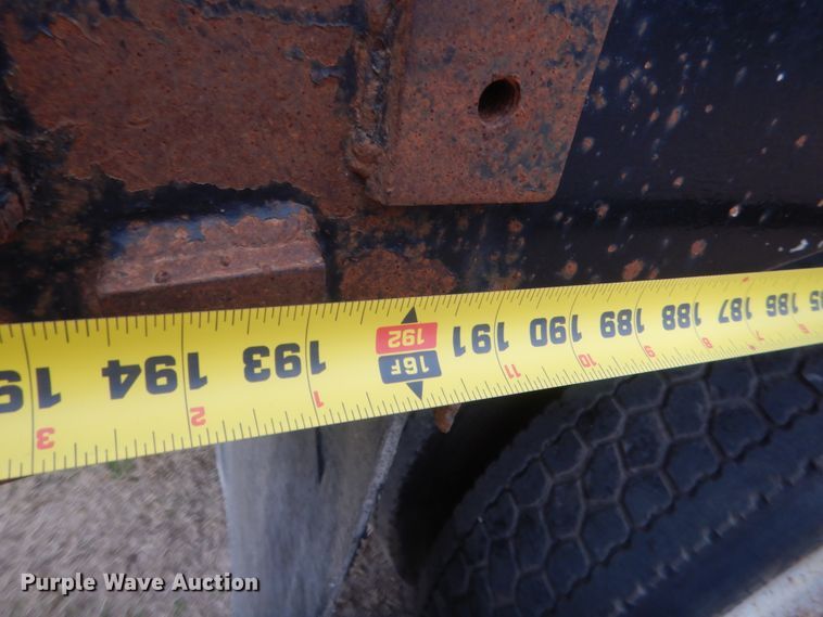 image for item HG9704 1991 International 9400  dump truck