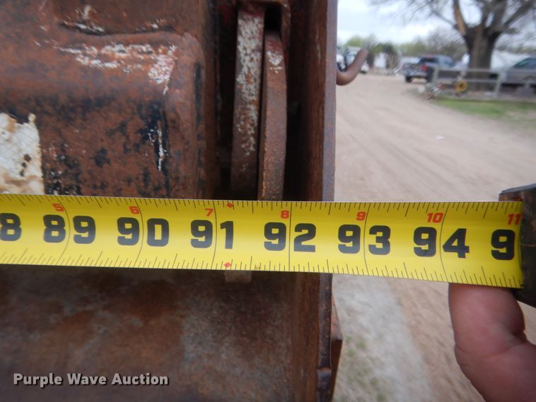 image for item HG9704 1991 International 9400  dump truck