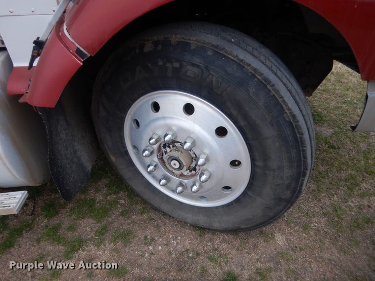 image for item HG9704 1991 International 9400  dump truck