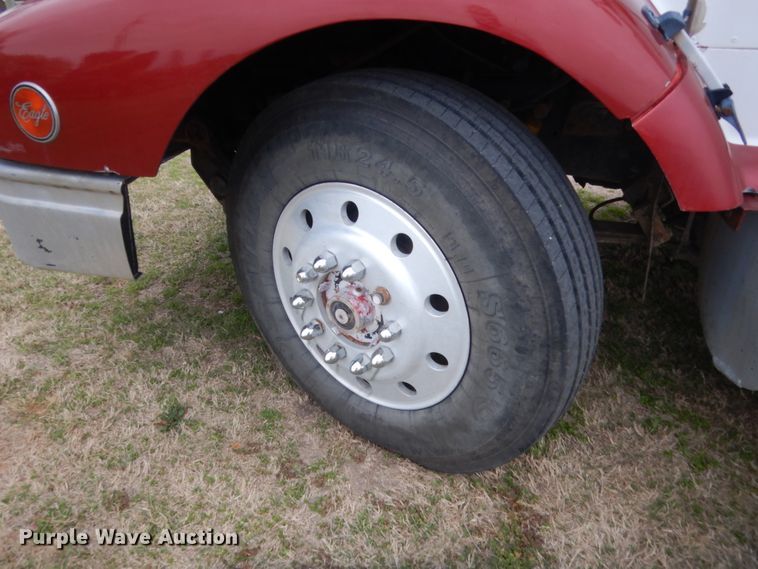 image for item HG9704 1991 International 9400  dump truck