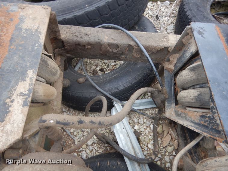 image for item HG9704 1991 International 9400  dump truck