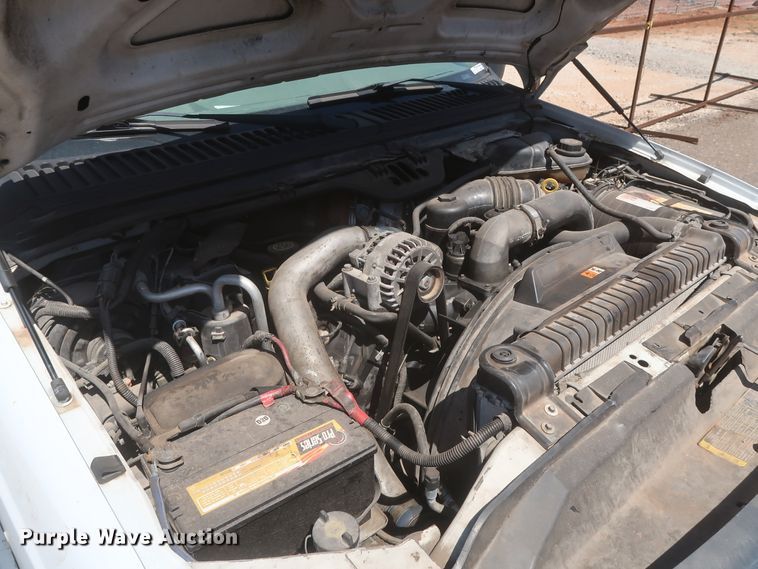 image for item HK9655 2006 Ford F550 Super Duty XL  bucket truck