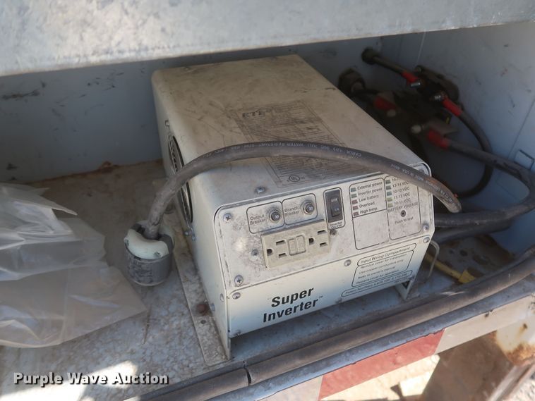 image for item HK9655 2006 Ford F550 Super Duty XL  bucket truck