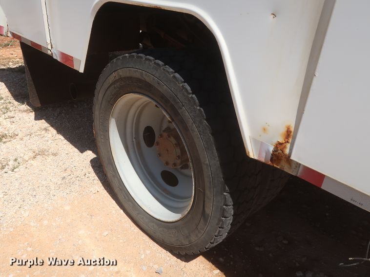 image for item HK9655 2006 Ford F550 Super Duty XL  bucket truck