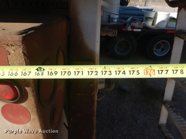 image for item HL9586 2009 International 7400  pressure digger truck