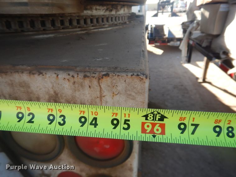 image for item HL9586 2009 International 7400  pressure digger truck