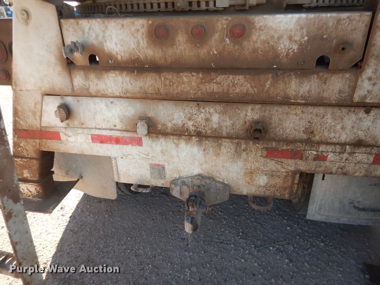 image for item HL9586 2009 International 7400  pressure digger truck