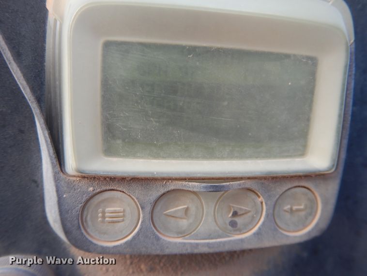 image for item HL9586 2009 International 7400  pressure digger truck