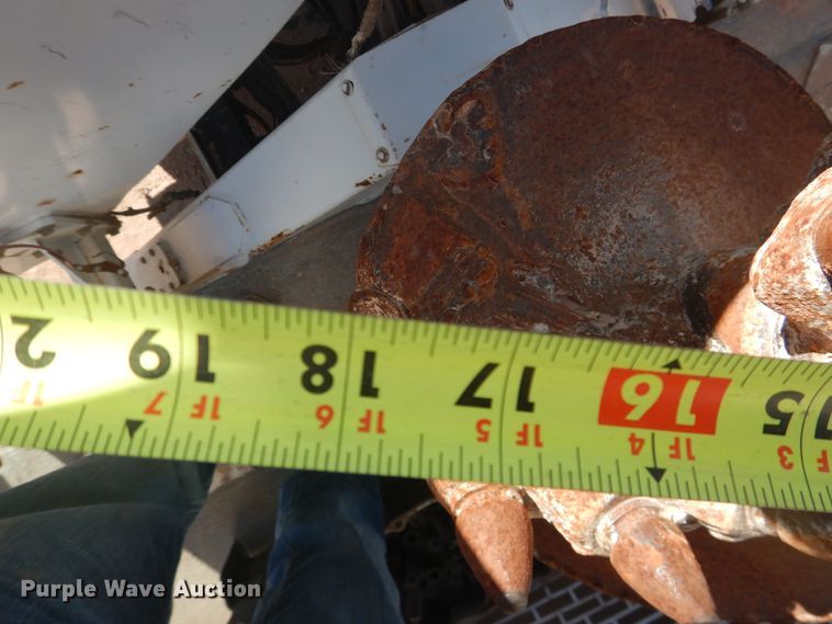 image for item HL9586 2009 International 7400  pressure digger truck