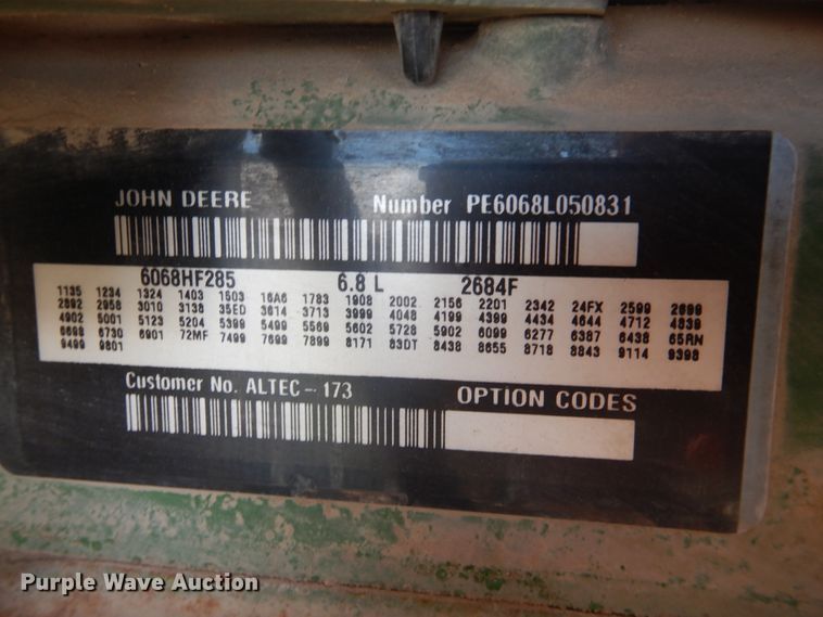 image for item HL9586 2009 International 7400  pressure digger truck