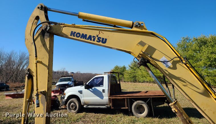 image for item HM9757 Komatsu PC35MR-2  mini excavator