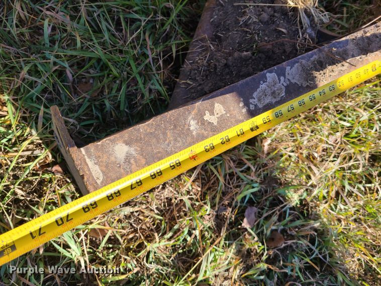 image for item HM9757 Komatsu PC35MR-2  mini excavator