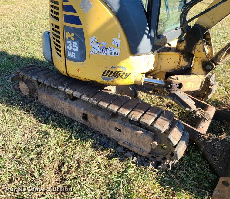 image for item HM9757 Komatsu PC35MR-2  mini excavator