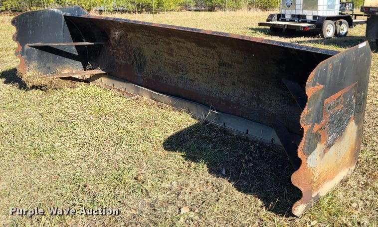 image for item HM9761 Snow pusher