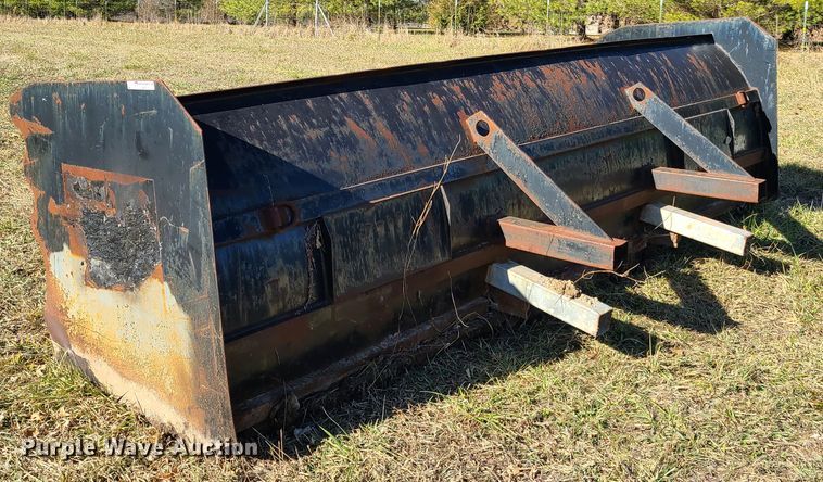 image for item HM9761 Snow pusher