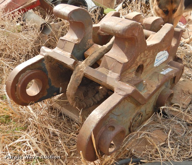 image for item HN9115 Central Fabricators Inc. excavator quick attachment adapter