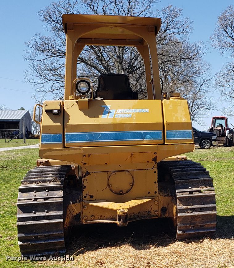 image for item HO9351 1984 International TD12  dozer