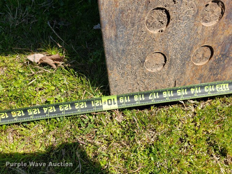 image for item HO9351 1984 International TD12  dozer