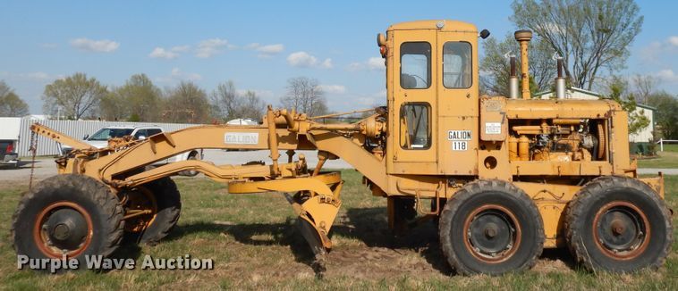 image for item HO9372 1961 Galion 118KE1  rigid frame motor grader