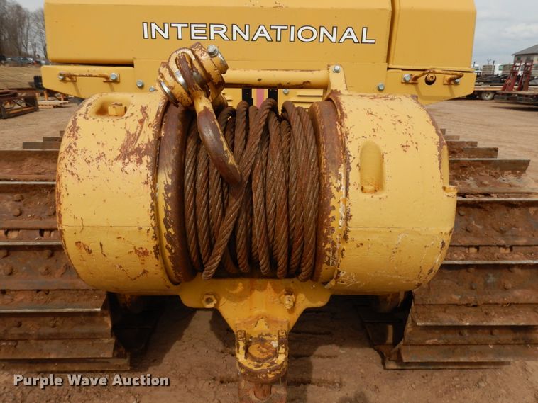 image for item HR9037 International TD20E  dozer