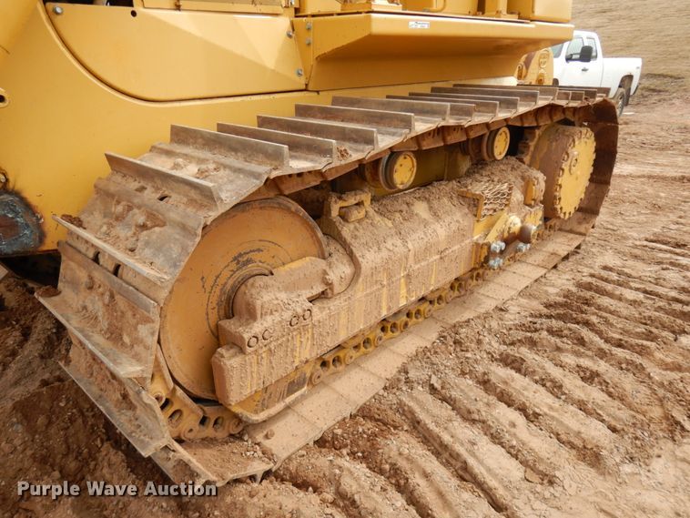image for item HR9037 International TD20E  dozer
