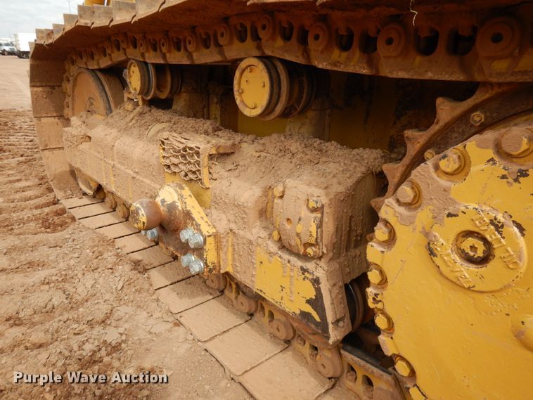 image for item HR9037 International TD20E  dozer