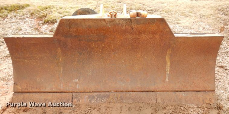 image for item HR9037 International TD20E  dozer