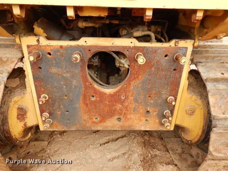 image for item HR9038 1990 John Deere 850B  dozer