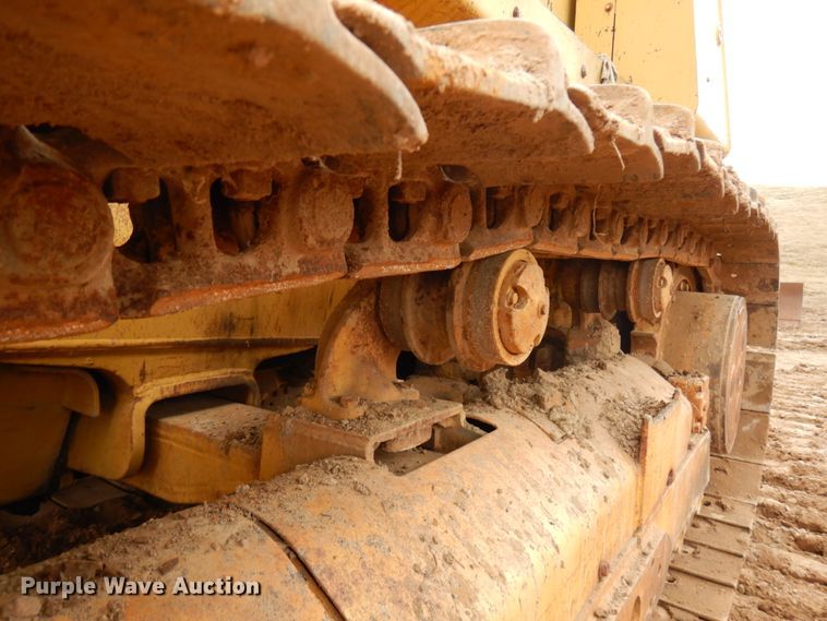 image for item HR9038 1990 John Deere 850B  dozer