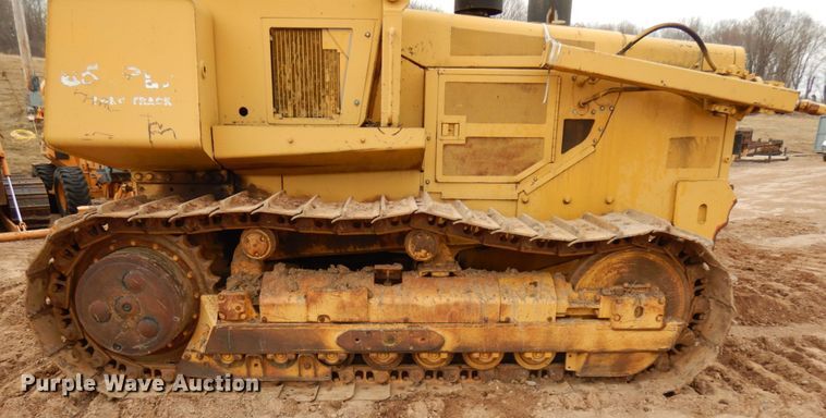image for item HR9038 1990 John Deere 850B  dozer