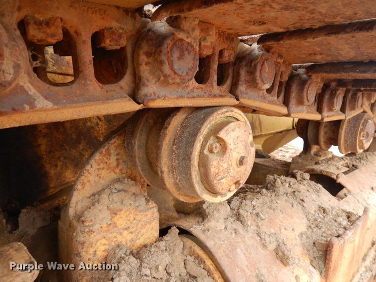 image for item HR9038 1990 John Deere 850B  dozer