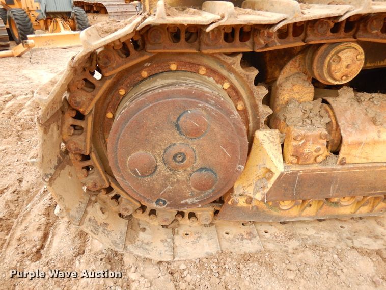 image for item HR9038 1990 John Deere 850B  dozer