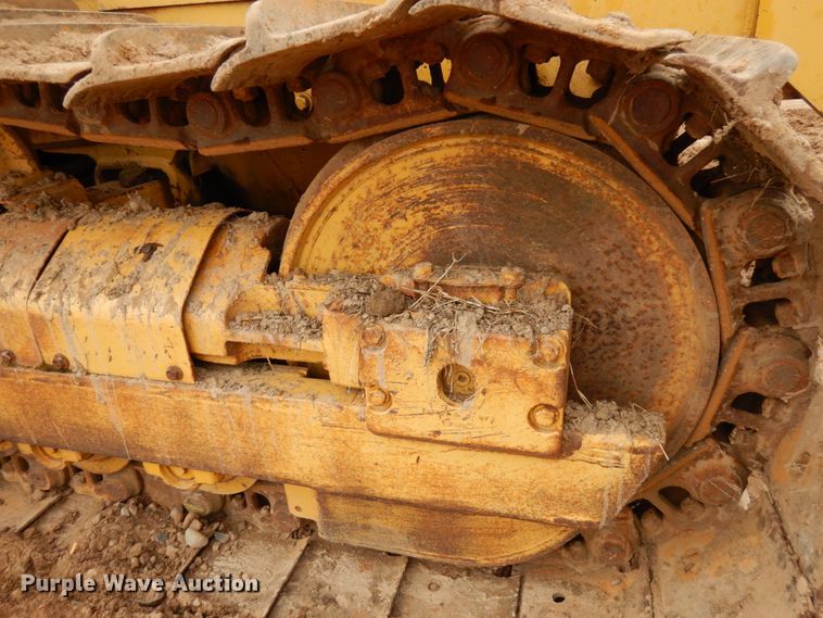 image for item HR9038 1990 John Deere 850B  dozer