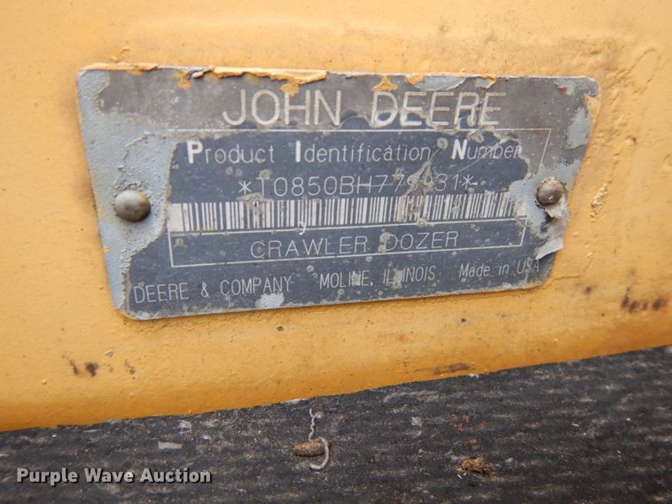 image for item HR9038 1990 John Deere 850B  dozer