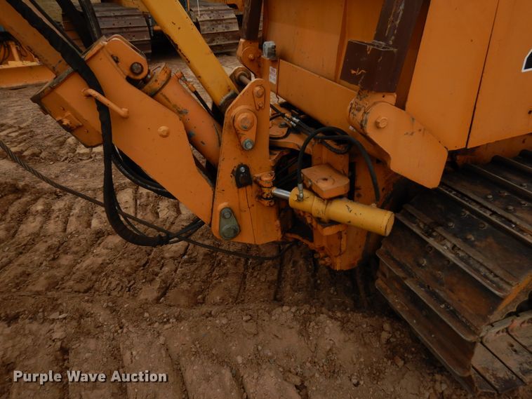 image for item HR9039 1976 Case 475  cable plow