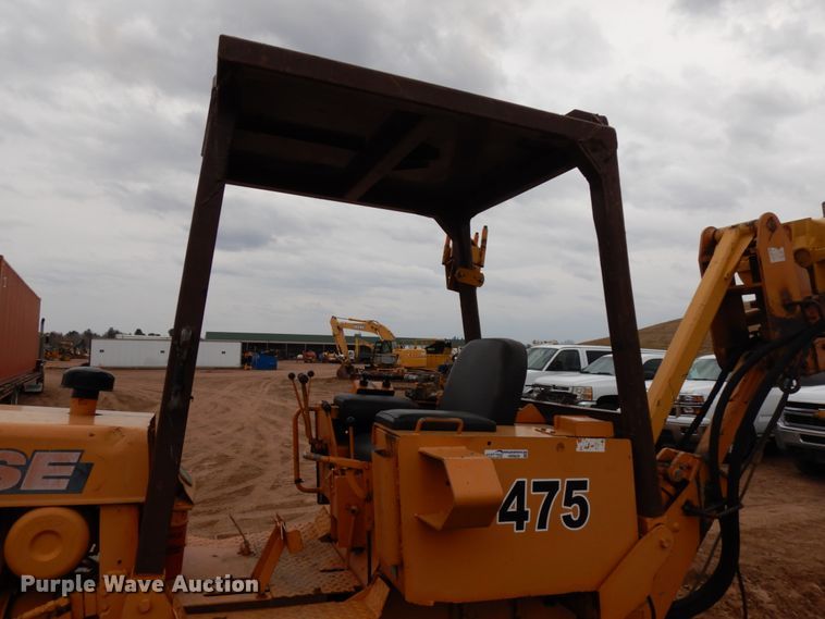 image for item HR9039 1976 Case 475  cable plow